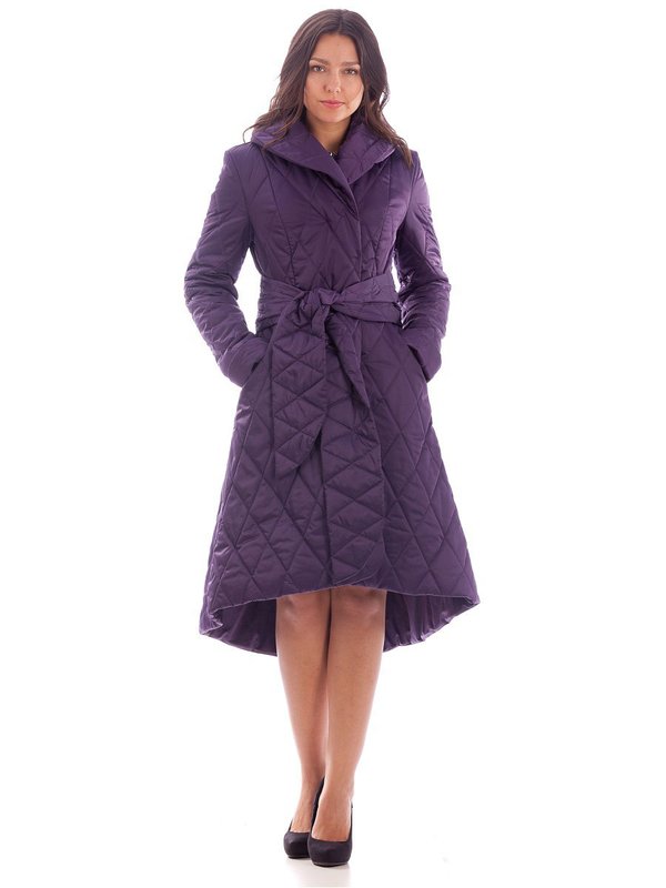 Si Violet quilted coat na may asymmetrical hem