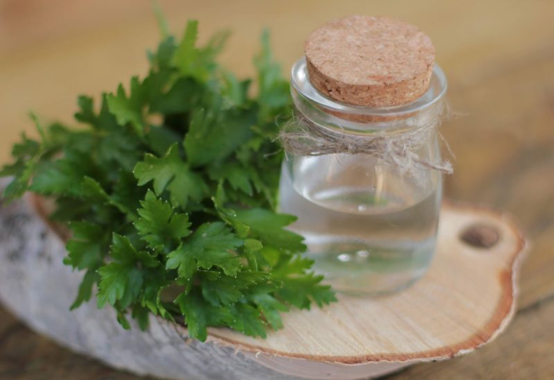 Parsley juice para sa mask