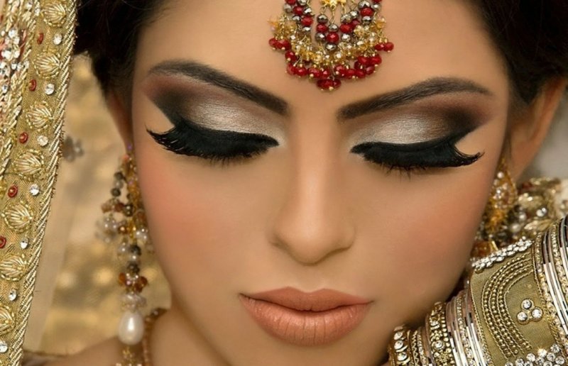 Eastern make-up