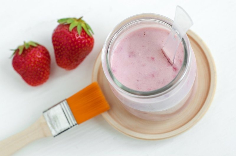 Strawberry Moisturizing Mask