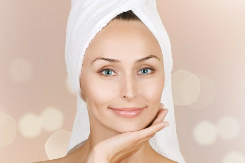 Anti-aging facial mask