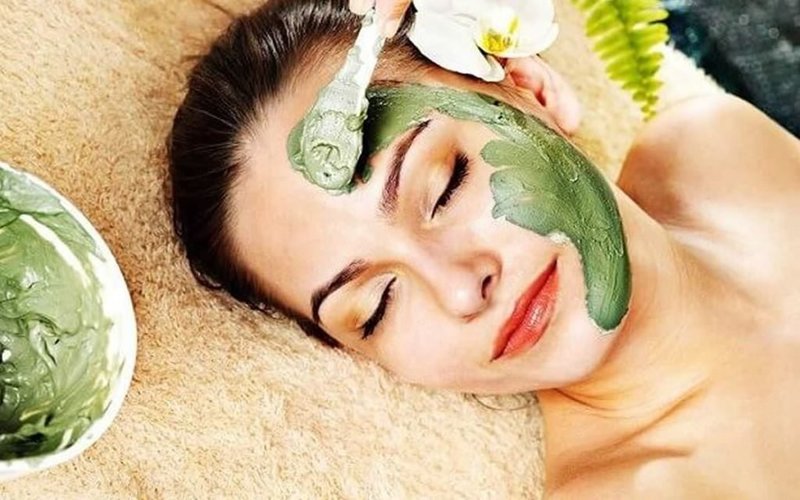 Parsley face mask