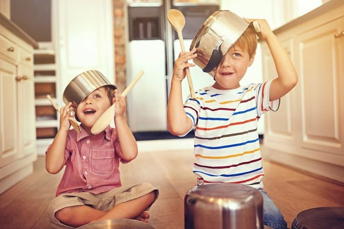 Signes d'hyperactivité chez les enfants et méthodes de traitement