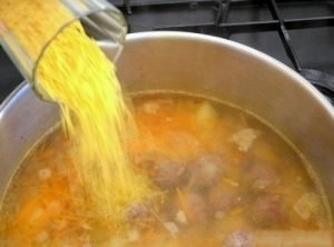 Soupe aux boulettes de viande