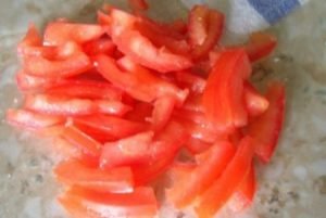 Red Sea Salad na may Bell Pepper