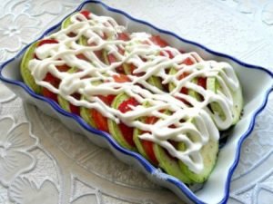 Casserole de courgettes à la tomate et au fromage