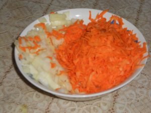 Minced meatballs na may bigas