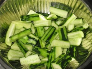 Salade de concombre coréenne