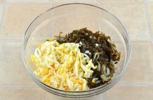 Seaweed at Egg Salad