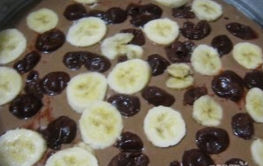 Saging Pie with Chocolate