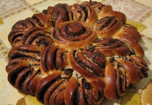 Tarte avec la serviette coquelicot de grand-mère