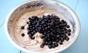 Petit gâteau au chocolat et au cassis