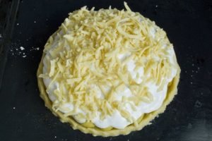 Tarte aux pommes sablée à la meringue