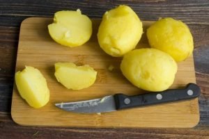 Lenten salad na may patatas