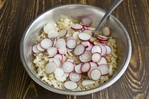 Salade de Carême avec riz brun et légumes