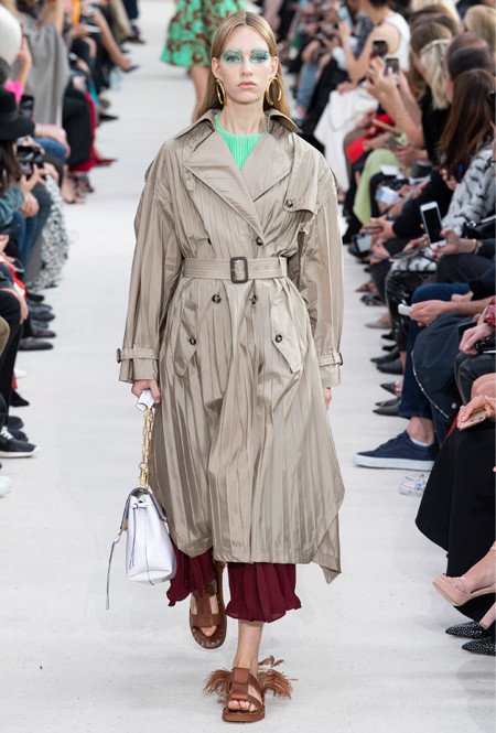 Manteau plissé de Valentino