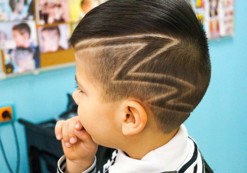 Photo de coupe de cheveux de géométrie