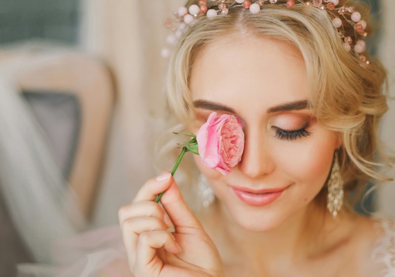 Maquillage de mariage nu