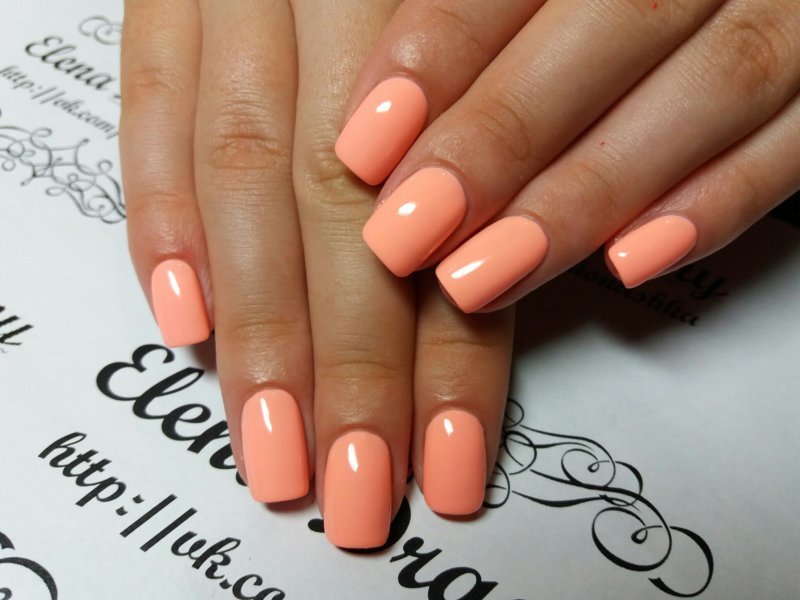 Ongles orange