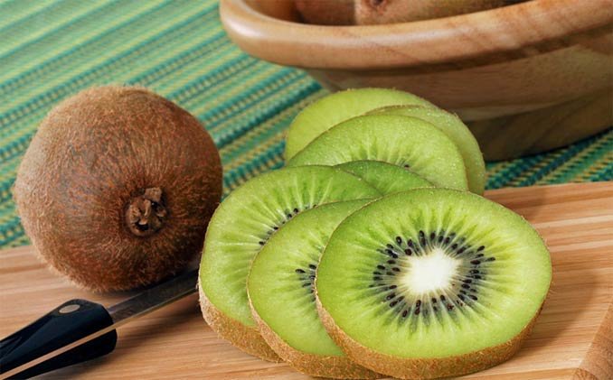 Kiwi sa mask ng buhok