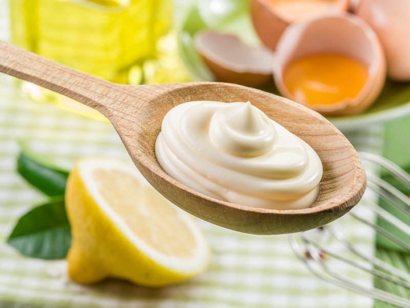 Une cuillerée de mayonnaise maison