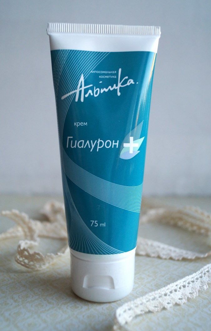 Hyaluron cream mula sa Alpika