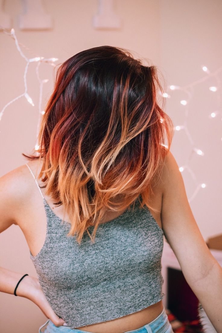 Cheveux rouges met en évidence