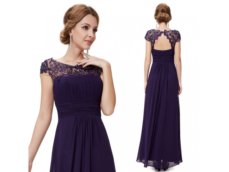 Robe de bal violet foncé