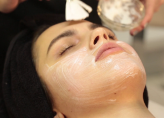 Peeling facial