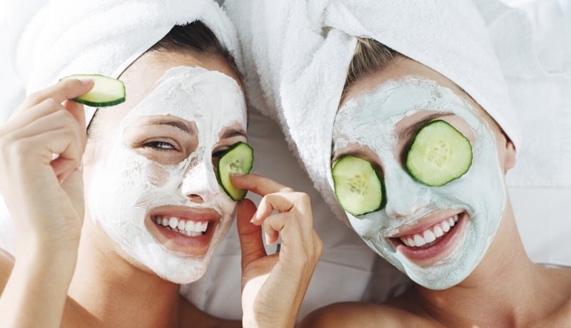 Mga Moisturizing Masks