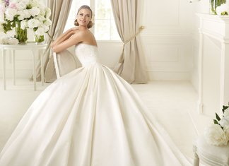 Robes de mariée à la mode