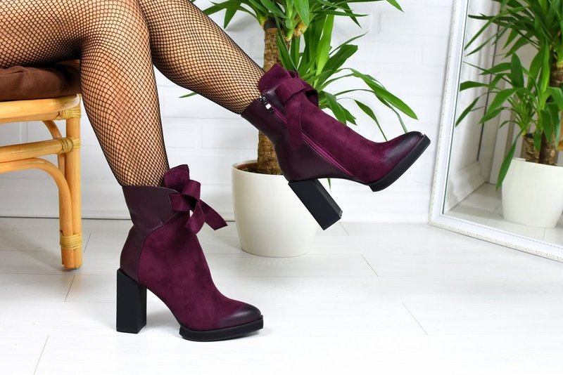 Bottes en velours automne-hiver 2024-2025