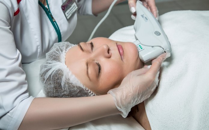 Ang pag-aangat ng Ultrasonic facelift smas