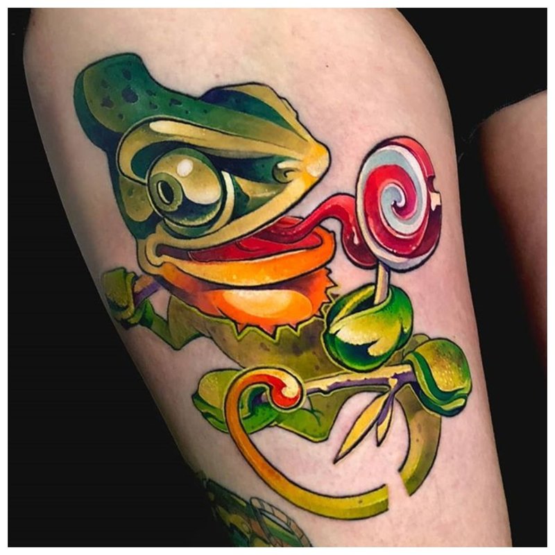 Caméléon nouvelle école tatouage