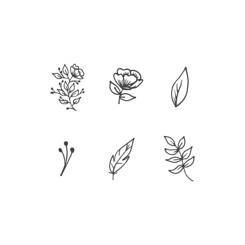 Croquis de fleurs pour mini tatouages