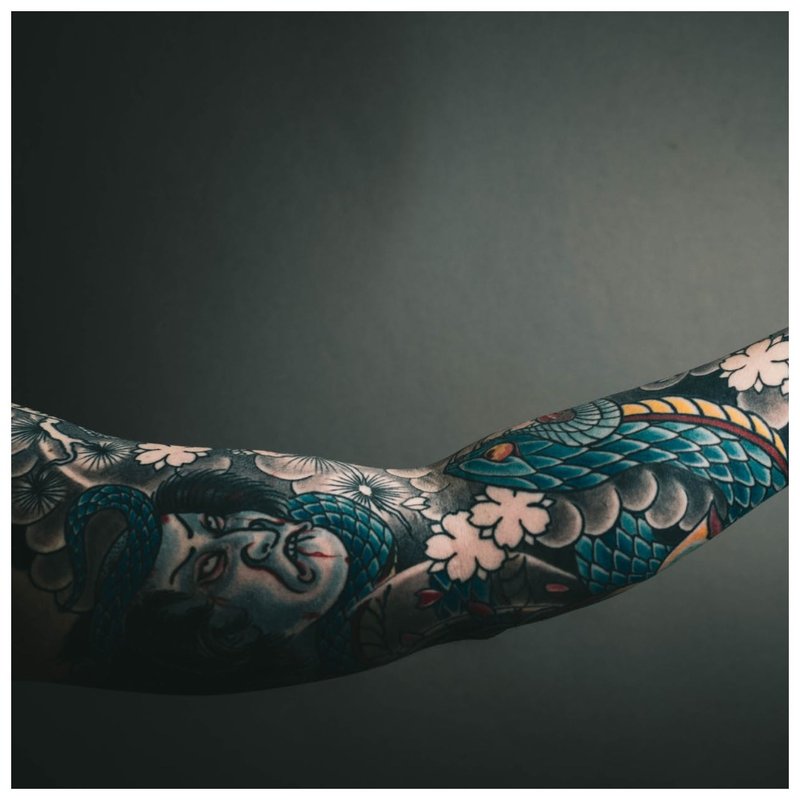 Tatouage japonais sur le bras