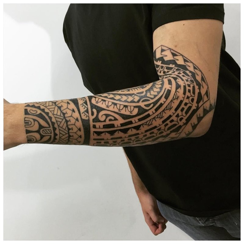 Tattoo ng Etniko