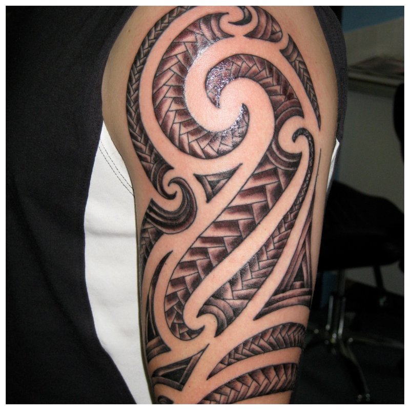 Tatouage tribal inhabituel