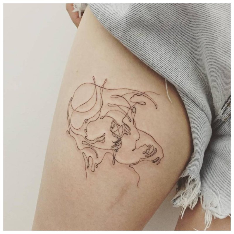 Contour de tatouage d'un couple amoureux